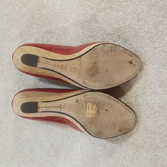 Michael KORS red shoe - Picture 6 of 8